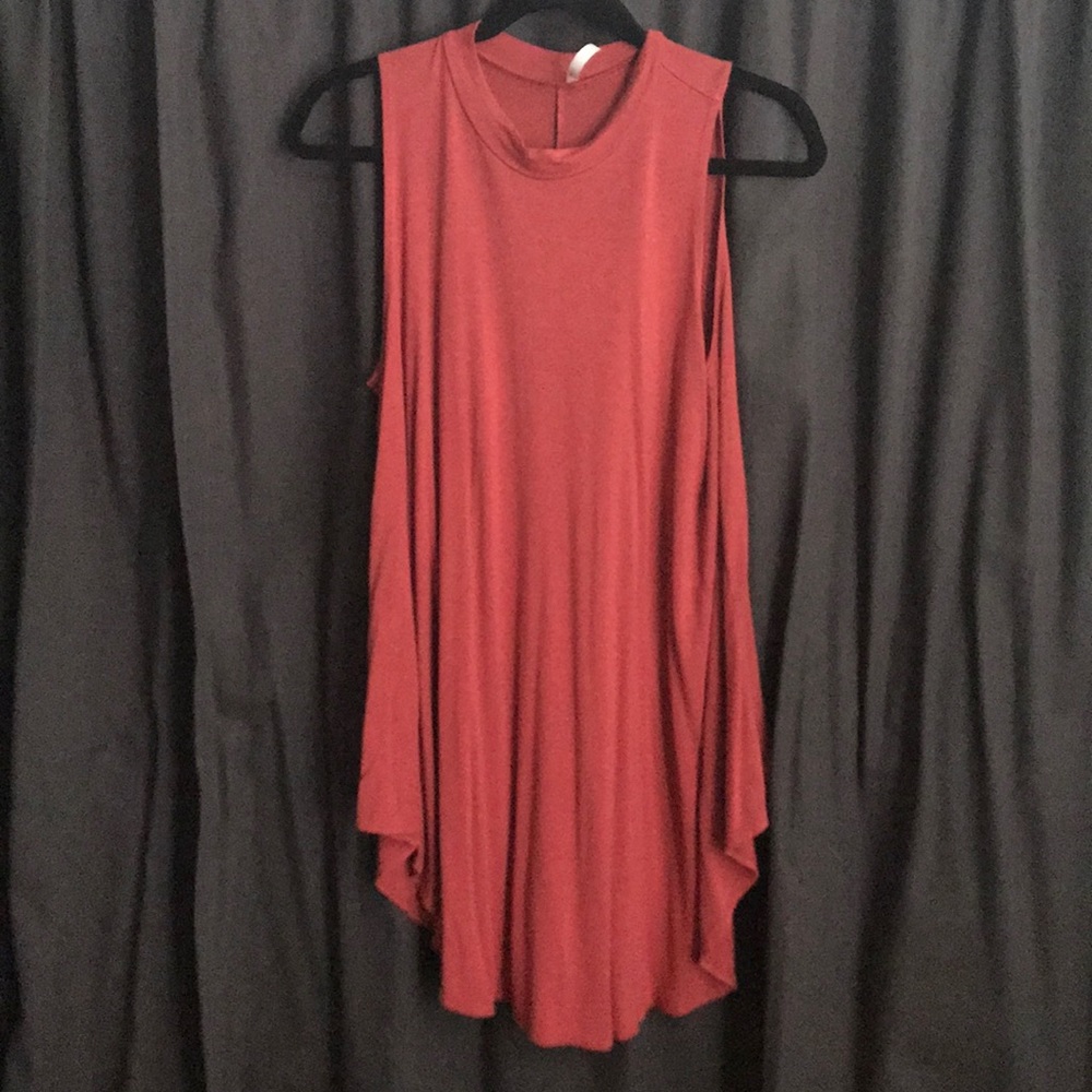 Burnt orange sleeveless tunic